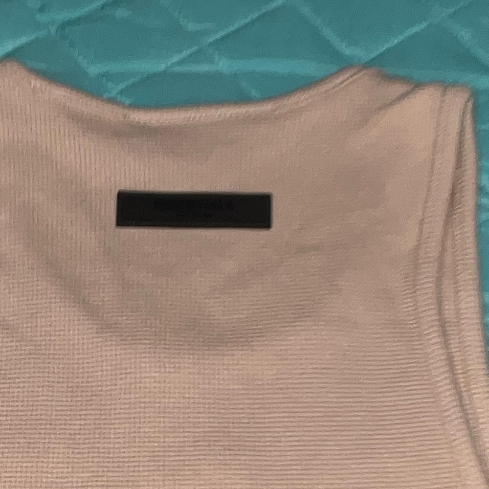 Fear of God Essentials Waffle Tank Sand MEDIUM NWT balletcore street rare - Picture 5 of 10